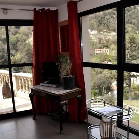 Family With Private Terrace 아파트